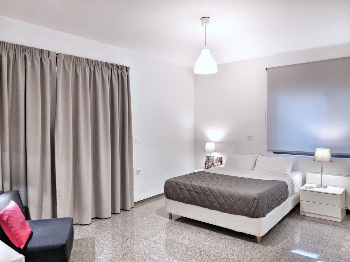 Budget Semi Basement By Verde Apartments Athen Eksteriør billede